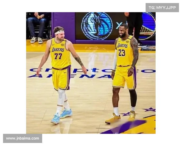 NBA收官战炸裂!湖人险胜燃爆全场 雷霆新王登基创神迹 NBA收官战炸裂!湖人险胜燃爆全场 雷霆新王登基创神迹
